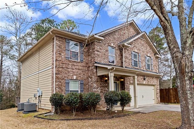 21 Seville Court, Newnan, GA 30263