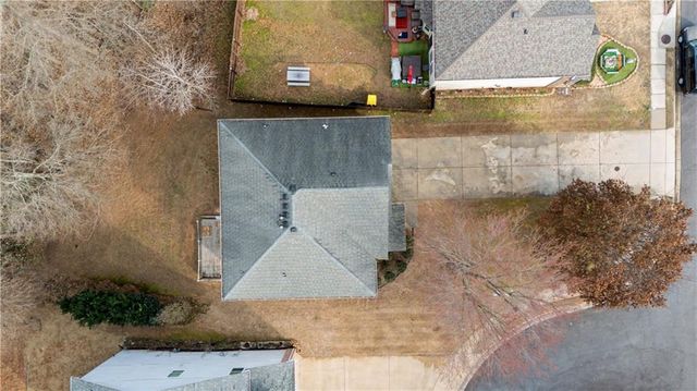 21 Seville Court, Newnan, GA 30263