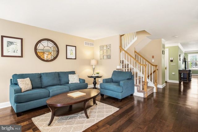 201 WYNCOTE CT, Lansdale, PA 19446