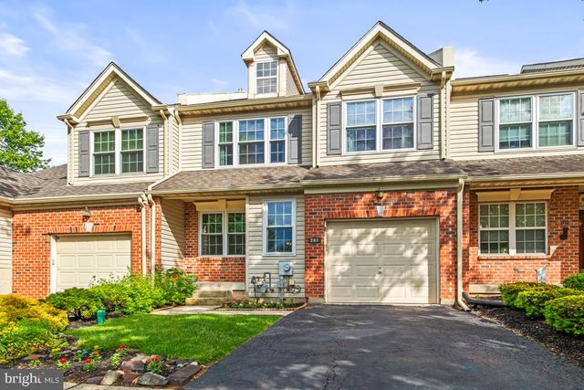 201 WYNCOTE CT, Lansdale, PA 19446