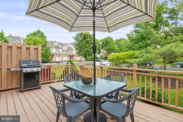 201 WYNCOTE CT, Lansdale, PA 19446