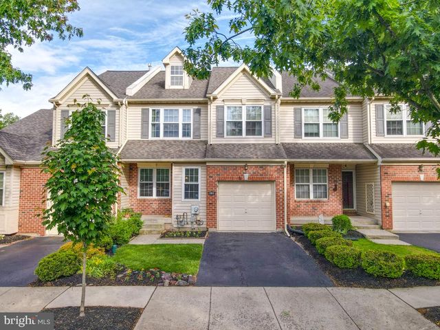 201 WYNCOTE CT, Lansdale, PA 19446