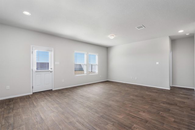 2471 Winding Creek RD, Kyle, TX 78640