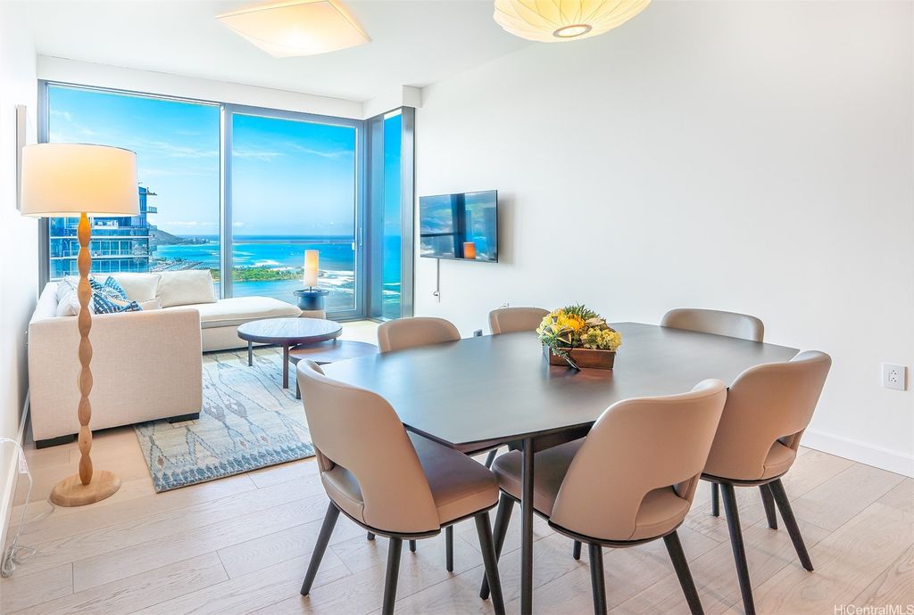 1100 Ala Moana Boulevard PH3802, Honolulu, HI 96814
