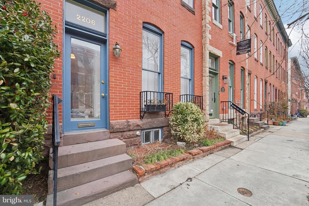 2206 E BALTIMORE ST, Baltimore, MD 21231