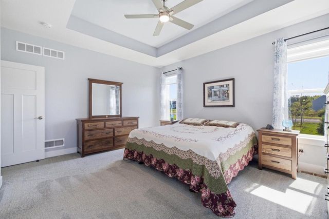 1017 Durango DRIVE, Hartford, WI 53027