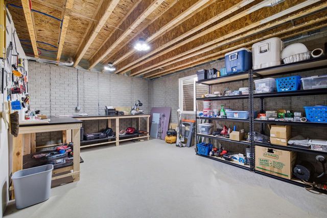 1017 Durango DRIVE, Hartford, WI 53027