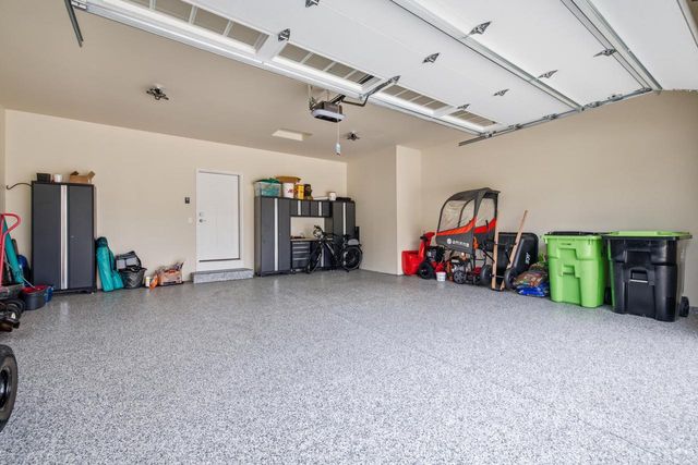 1017 Durango DRIVE, Hartford, WI 53027