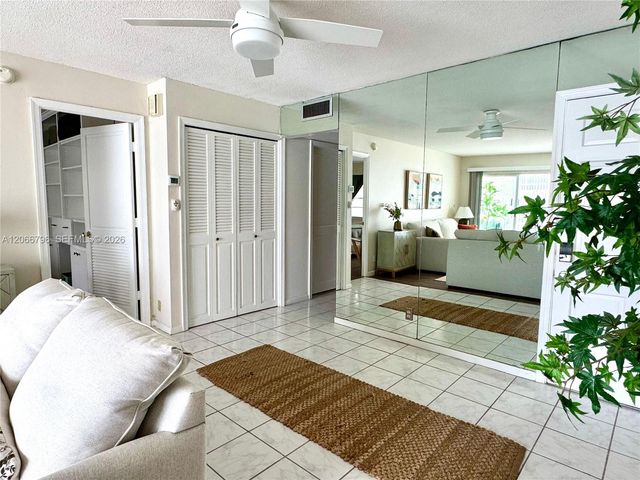 3000 NE 48th Street 203, Fort Lauderdale, FL 33308