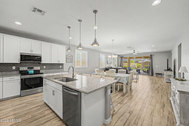 24087 N WHEAT Road, Florence, AZ 85132