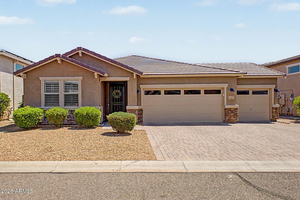 24087 N WHEAT Road, Florence, AZ 85132 — photo 2