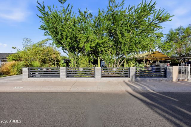 1033 N 25TH Street, Phoenix, AZ 85008