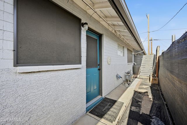 1033 N 25TH Street, Phoenix, AZ 85008