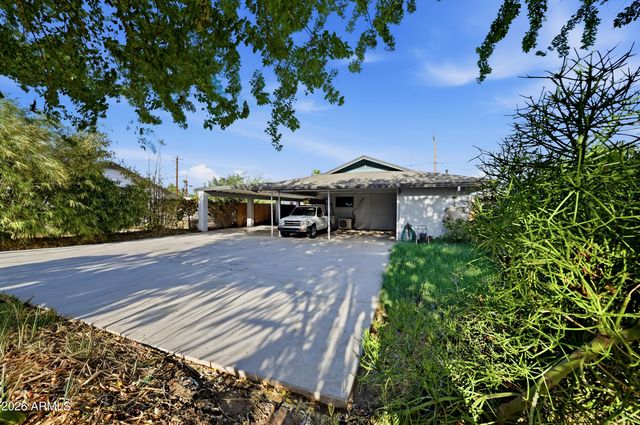 1033 N 25TH Street, Phoenix, AZ 85008