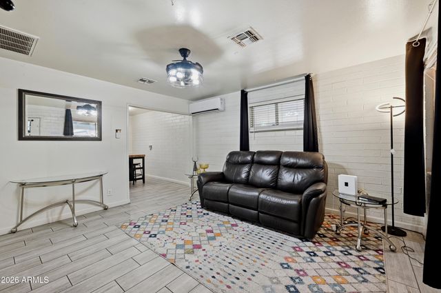 1033 N 25TH Street, Phoenix, AZ 85008
