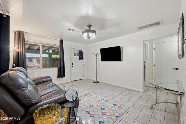 1033 N 25TH Street, Phoenix, AZ 85008