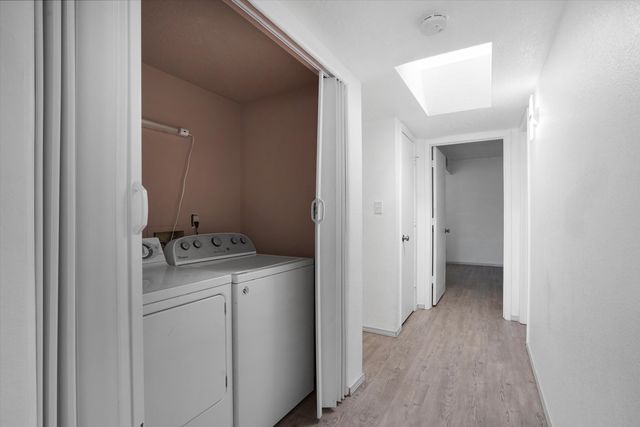 12724 Singing Arrow Avenue SE, Albuquerque, NM 87123