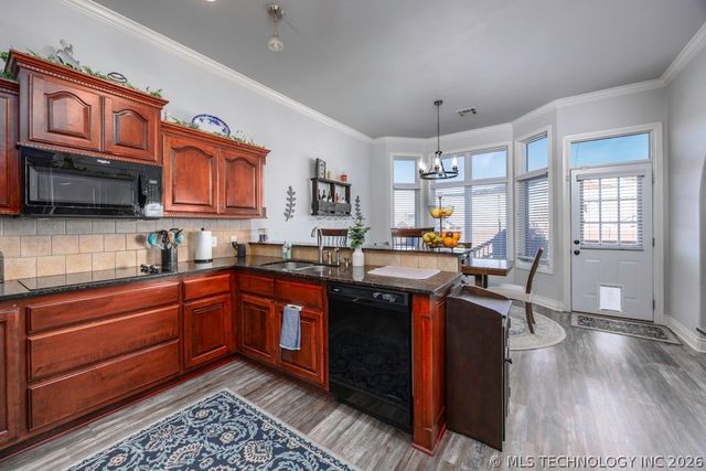 3922 Quarry Park Drive, Bartlesville, OK 74006