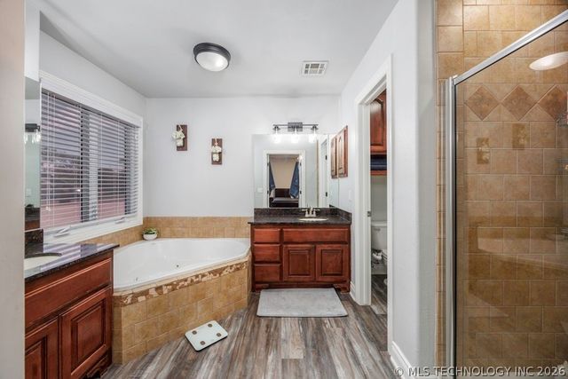 3922 Quarry Park Drive, Bartlesville, OK 74006