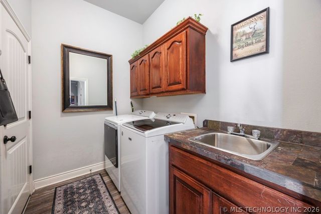 3922 Quarry Park Drive, Bartlesville, OK 74006