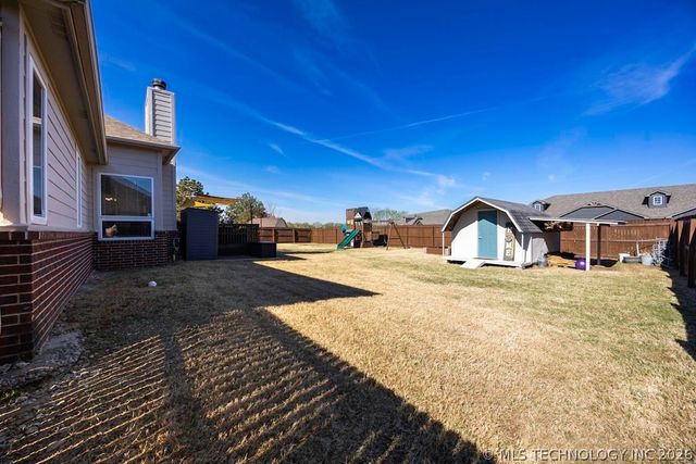3922 Quarry Park Drive, Bartlesville, OK 74006