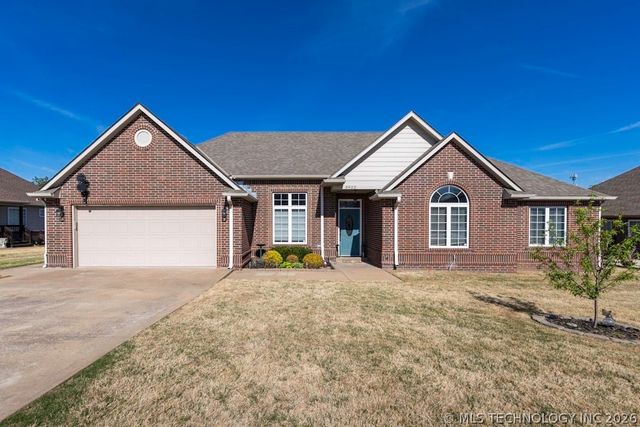 3922 Quarry Park Drive, Bartlesville, OK 74006