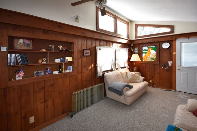 768 Washington Mountain Rd, Washington, MA 01223