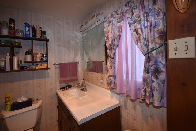 768 Washington Mountain Rd, Washington, MA 01223