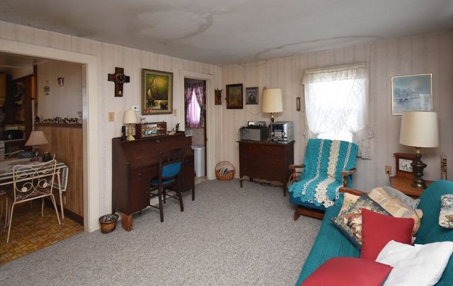 768 Washington Mountain Rd, Washington, MA 01223