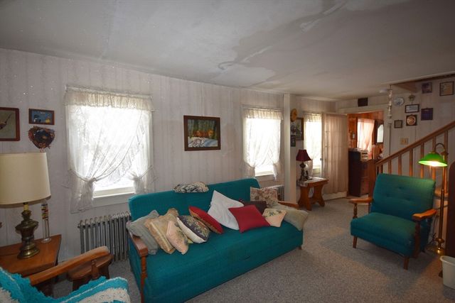 768 Washington Mountain Rd, Washington, MA 01223