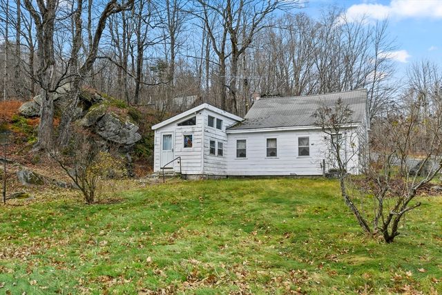 768 Washington Mountain Rd, Washington, MA 01223