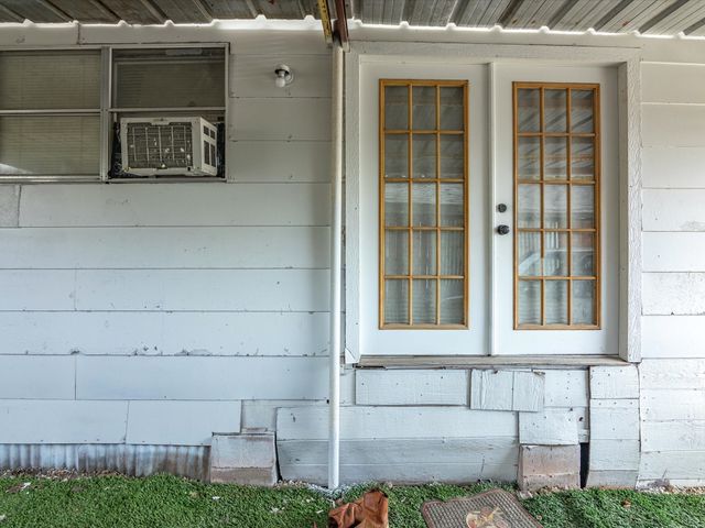 707 Washington Street, Ennis, TX 75119