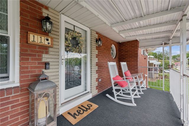 11 Lynn Lee Dr, City Of Greensburg, PA 15601