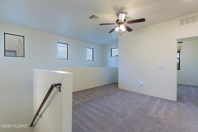 453 E Croydon Park Road, Tucson, AZ 85704