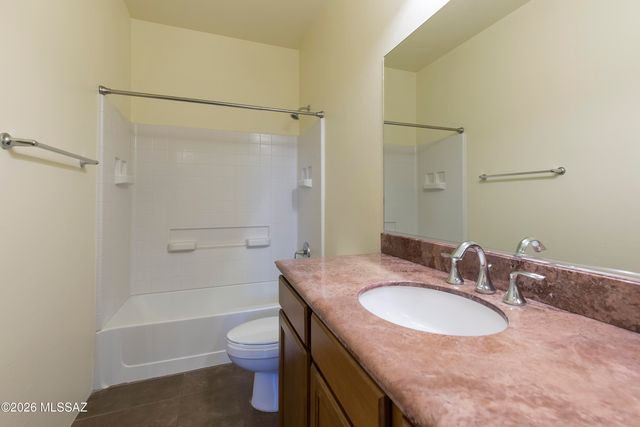 453 E Croydon Park Road, Tucson, AZ 85704