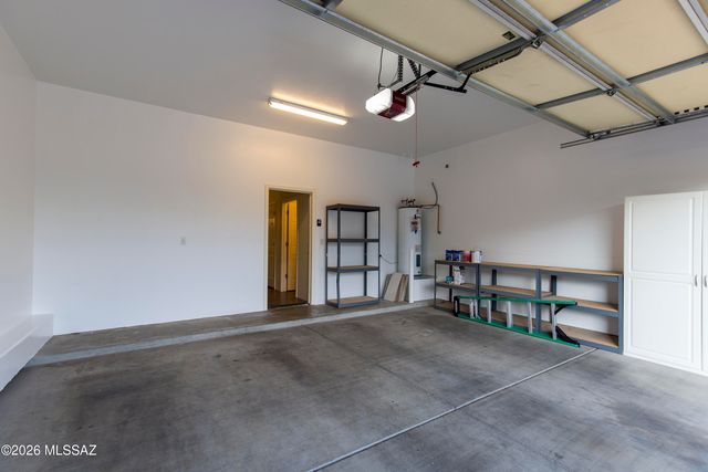 453 E Croydon Park Road, Tucson, AZ 85704