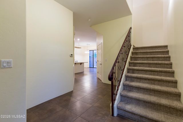 453 E Croydon Park Road, Tucson, AZ 85704