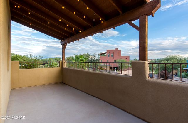 453 E Croydon Park Road, Tucson, AZ 85704