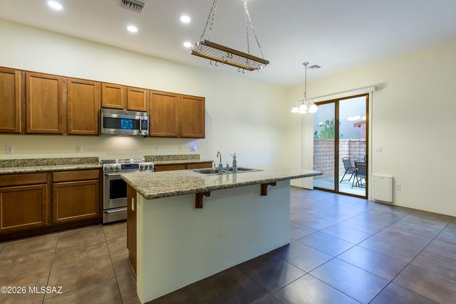 453 E Croydon Park Road, Tucson, AZ 85704