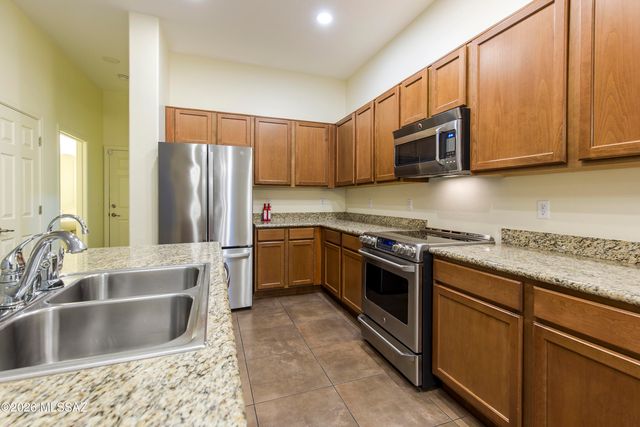 453 E Croydon Park Road, Tucson, AZ 85704