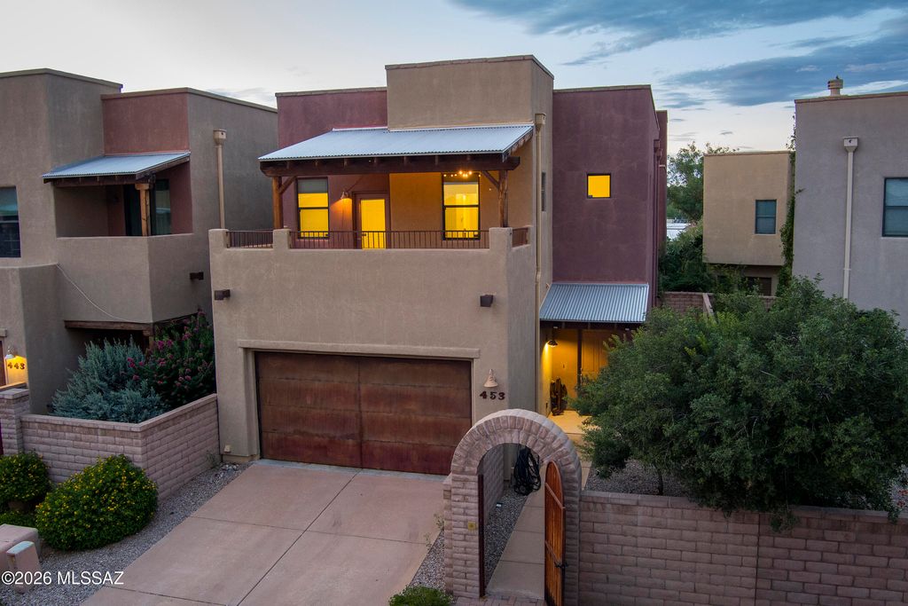 453 E Croydon Park Road, Tucson, AZ 85704