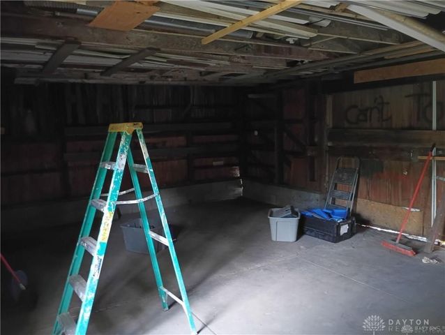 140 S Terry Street, Dayton, OH 45403