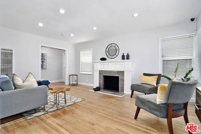 11250 Mississippi Avenue, Los Angeles, CA 90025