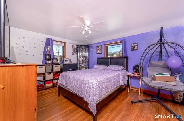 136 Pearl Lake Road, Waterbury, CT 06706