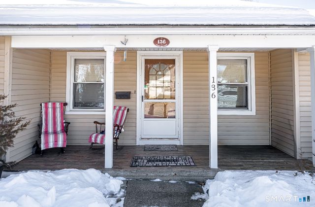 136 Pearl Lake Road, Waterbury, CT 06706