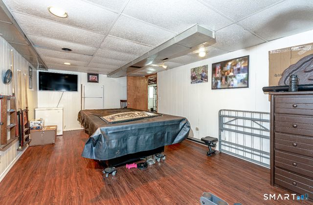 136 Pearl Lake Road, Waterbury, CT 06706