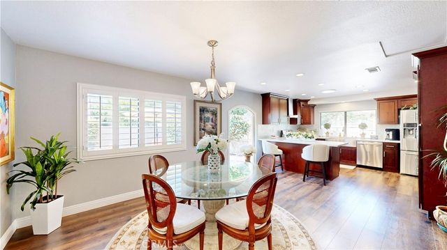 945 Pebble Beach, Upland, CA 91784