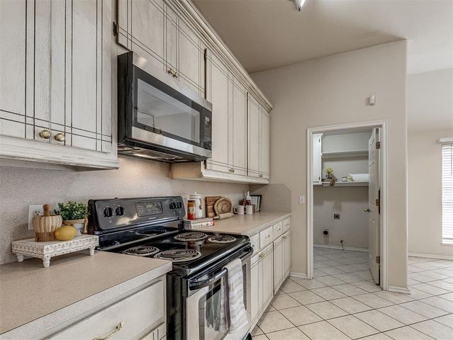 8304 NW 83rd Street, Oklahoma City, OK 73132