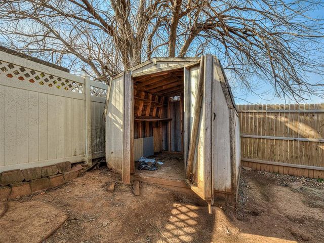 8304 NW 83rd Street, Oklahoma City, OK 73132