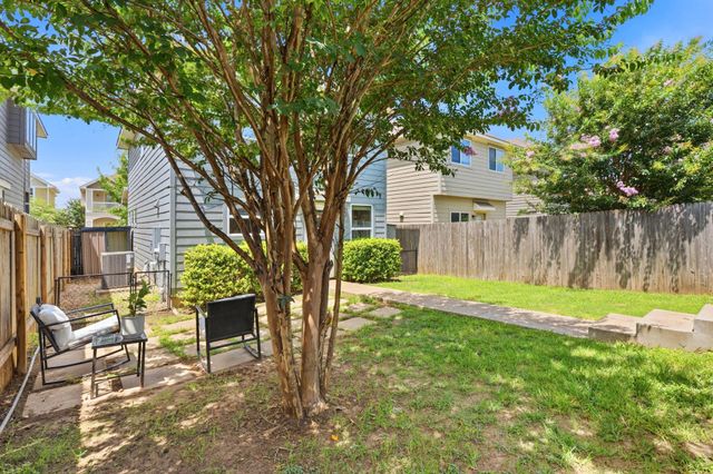 162 Friendship Oak DR, San Marcos, TX 78666